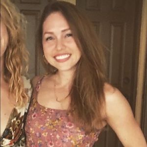 Meet your Posher, Janel